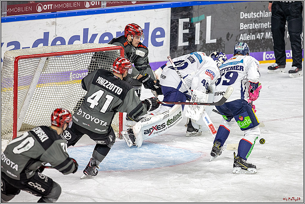 DEL; Koelner Haie - Eisbaeren Berlin, 21.10.2018
